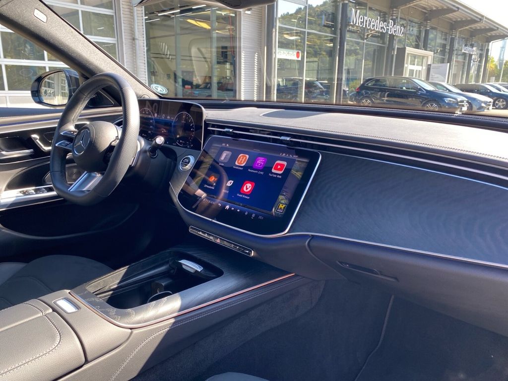 Mercedes-Benz E 300 2024