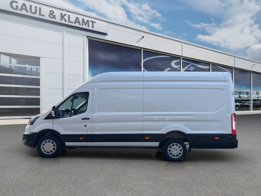 Ford Transit 2023