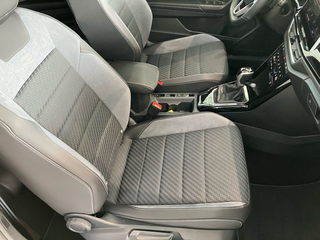 Volkswagen T-Roc 2024