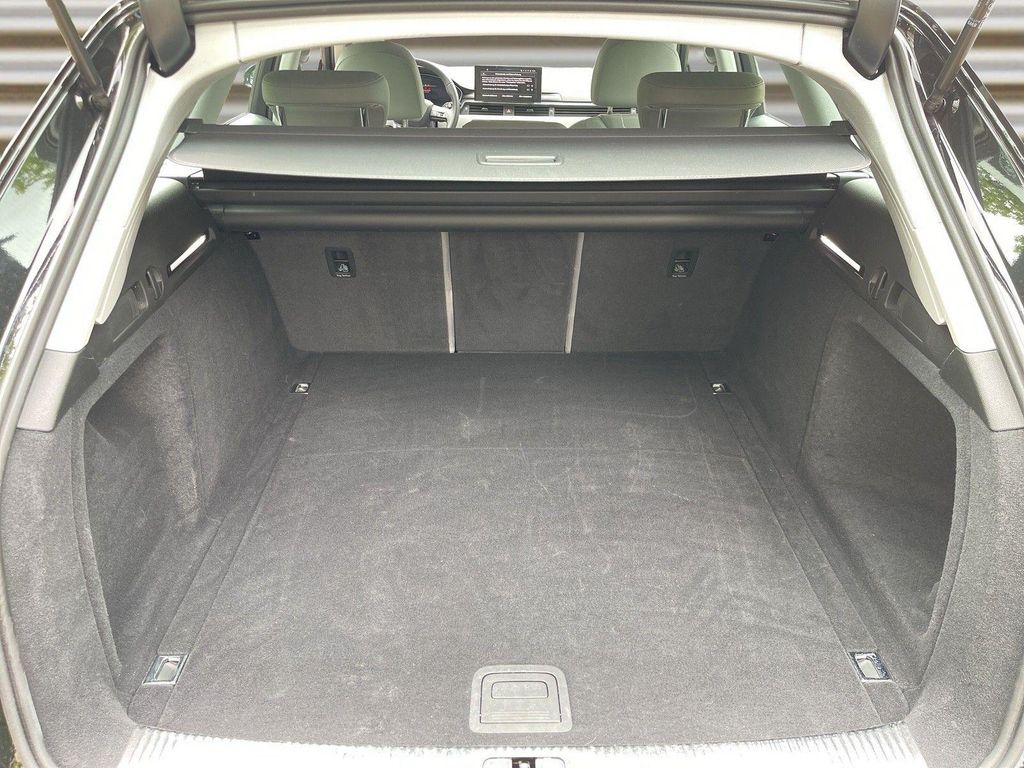 Audi A4 2025