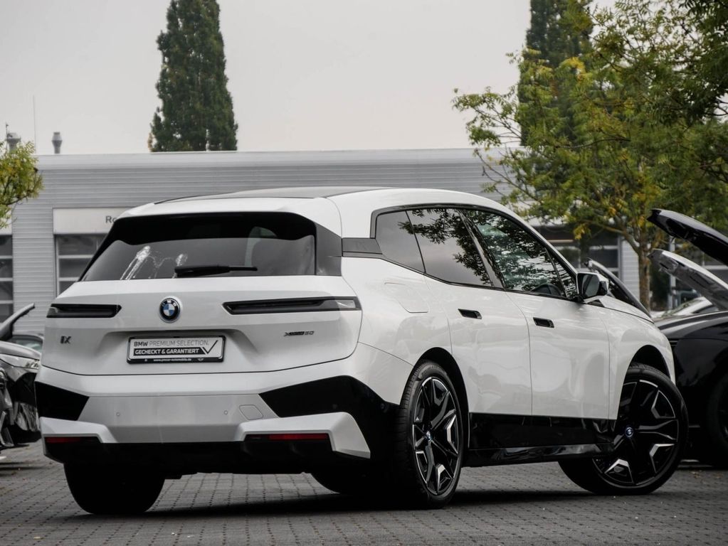 BMW iX 2023