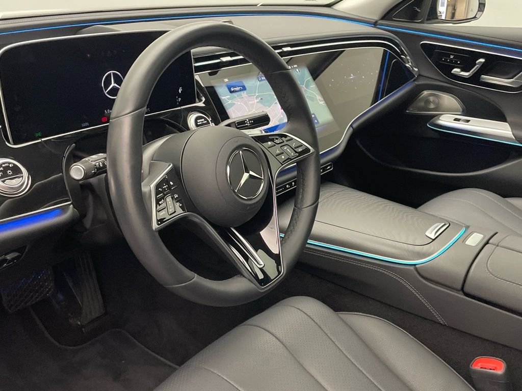 Mercedes-Benz E 300 2024