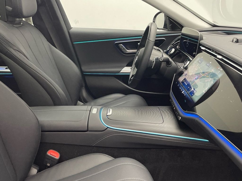 Mercedes-Benz E 300 2024