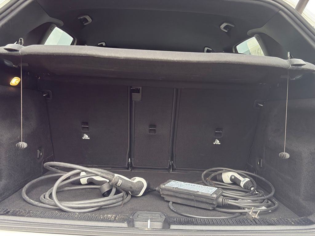 Mercedes-Benz B 250 2021