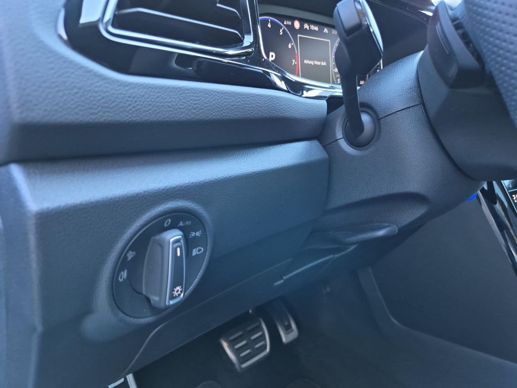 Volkswagen T-Roc 2024