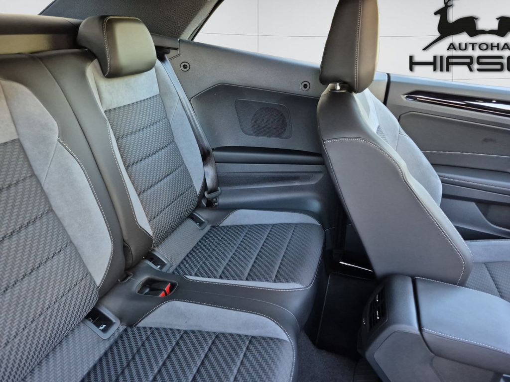 Volkswagen T-Roc 2024