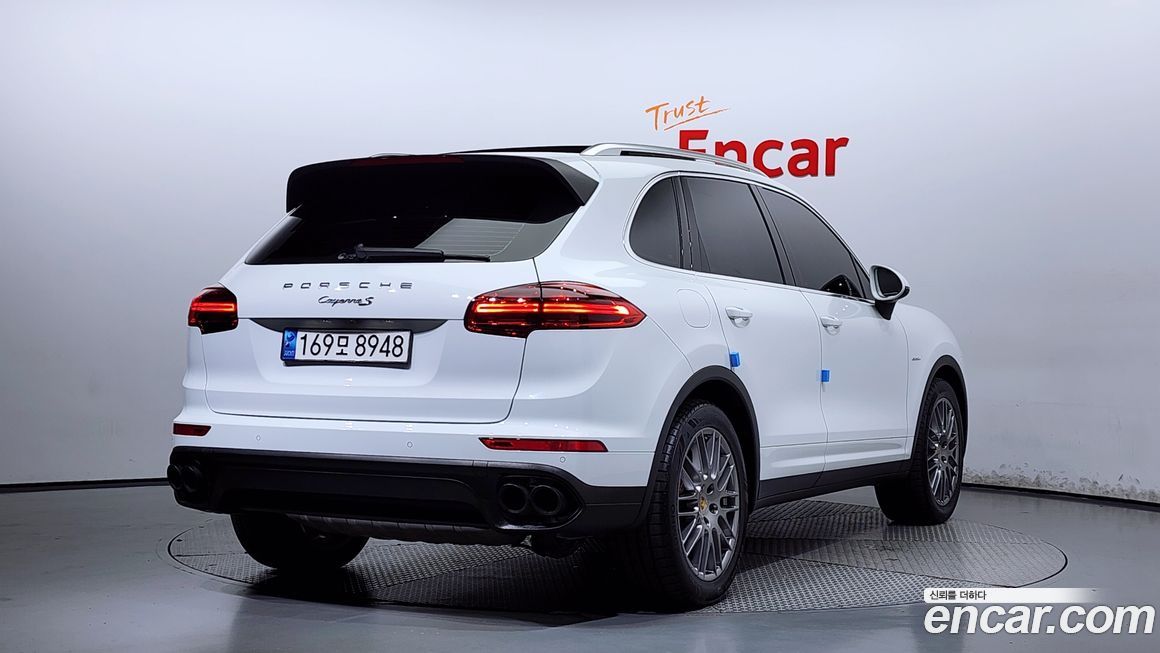 Porsche Cayenne 2016