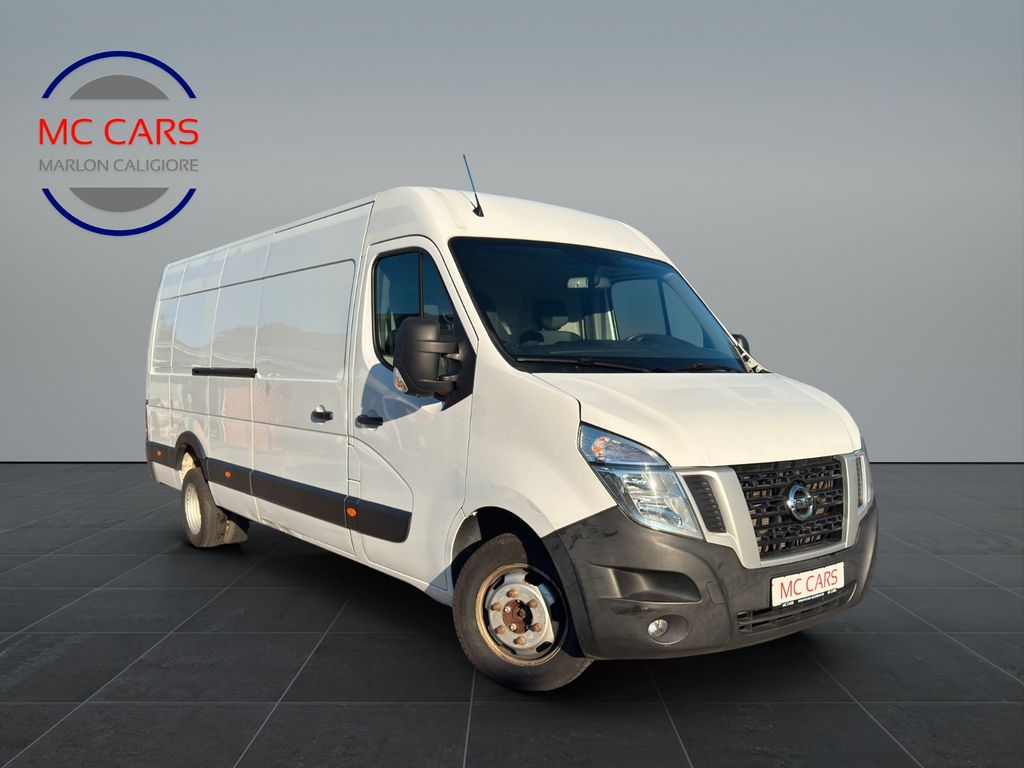 Nissan NV400 2018
