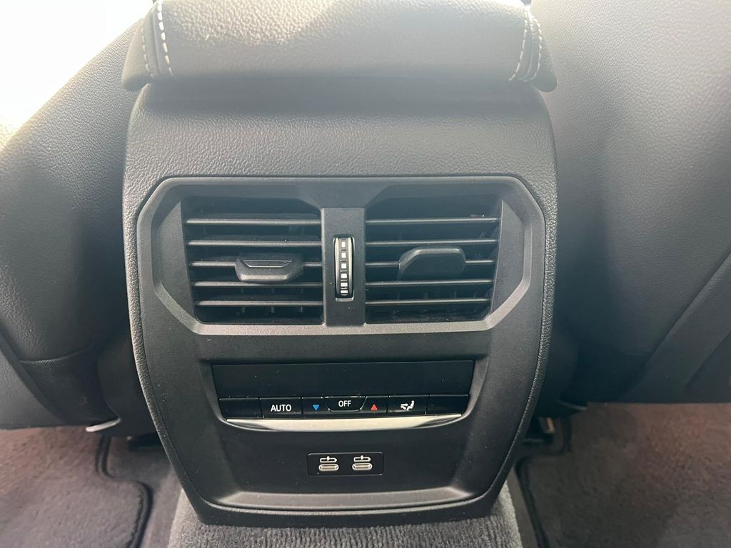 BMW 318 2021