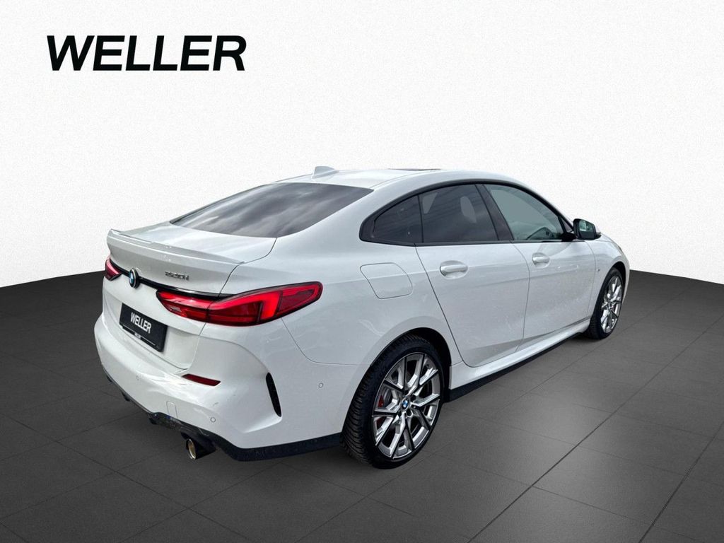 BMW 220 Gran Coupé 2024