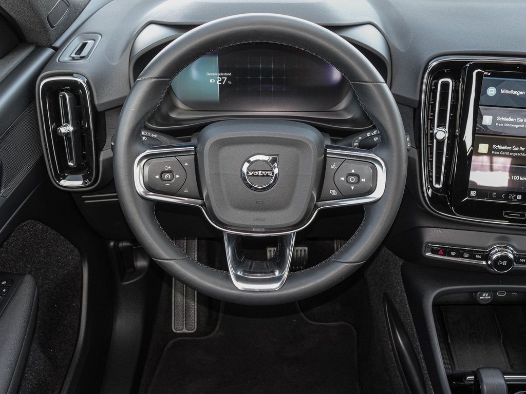 Volvo XC40 2023