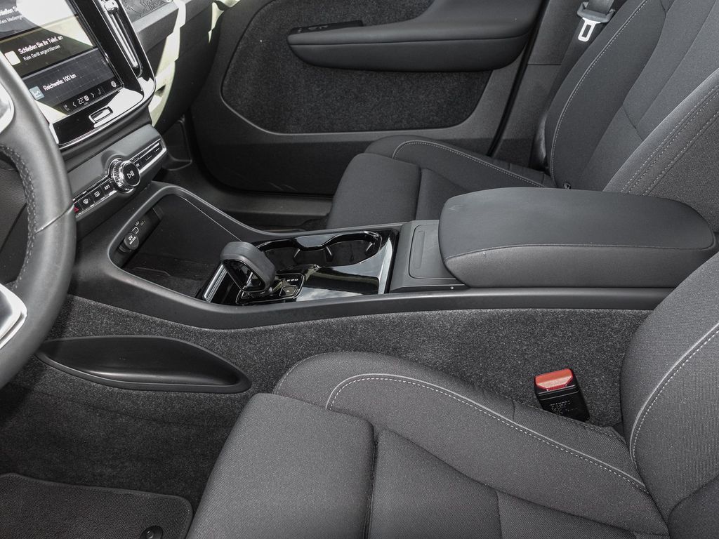 Volvo XC40 2023