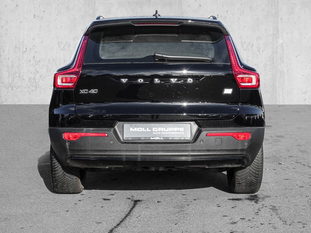 Volvo XC40 2023