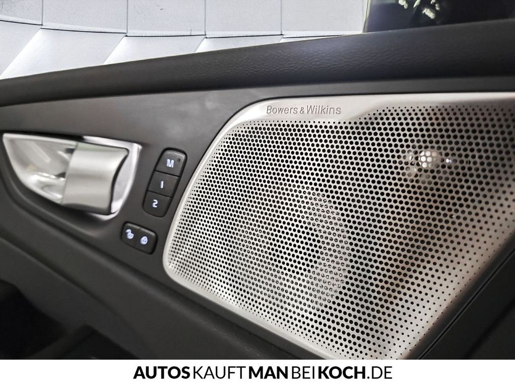 Volvo XC60 2023