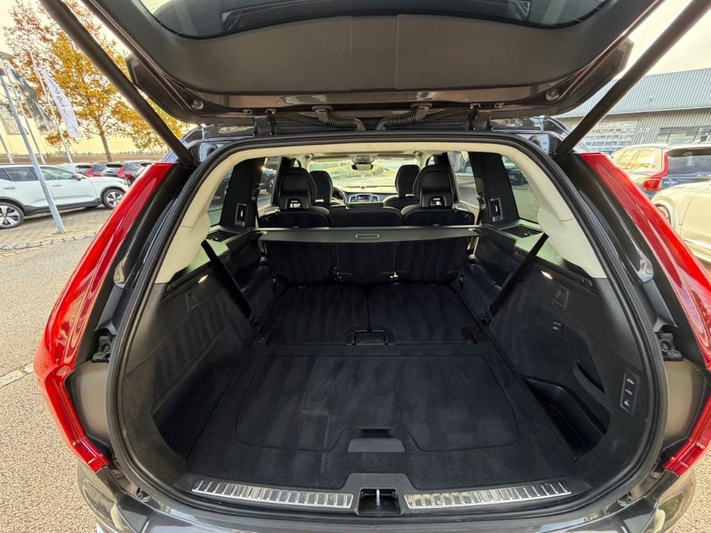 Volvo XC90 2022