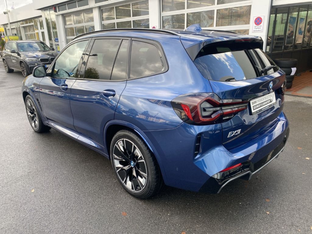 BMW iX3 2022