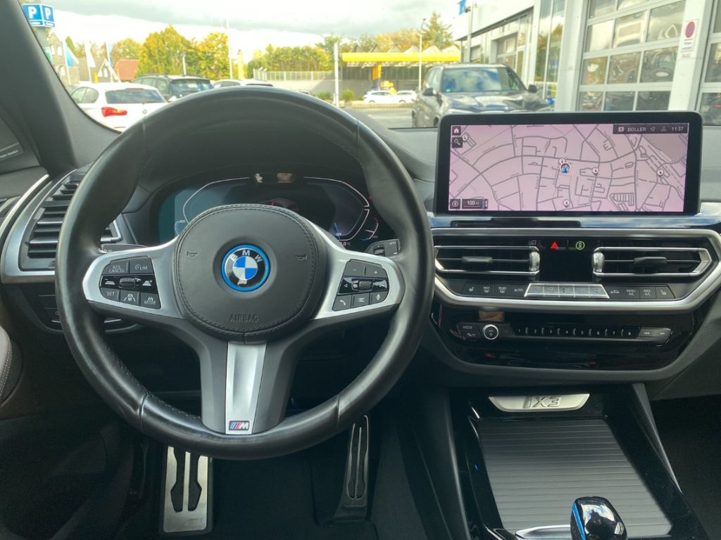 BMW iX3 2022