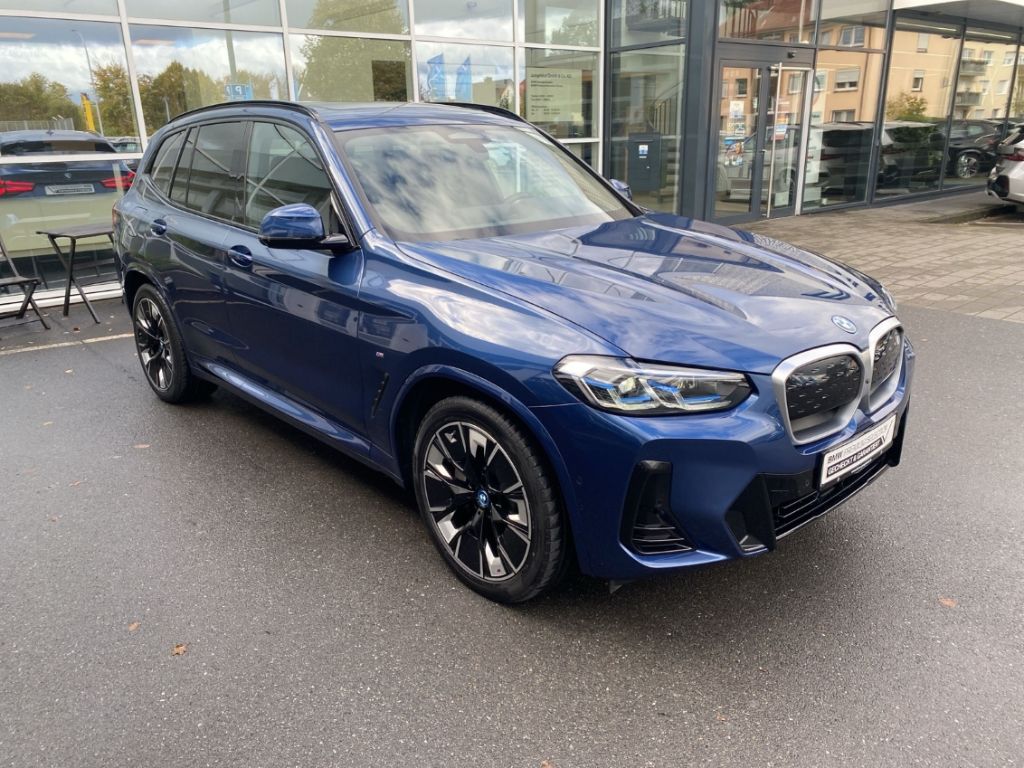 BMW iX3 2022