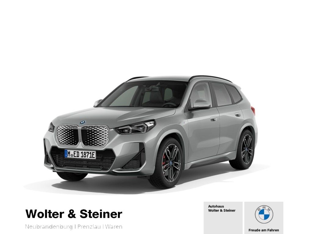 BMW iX1 2025