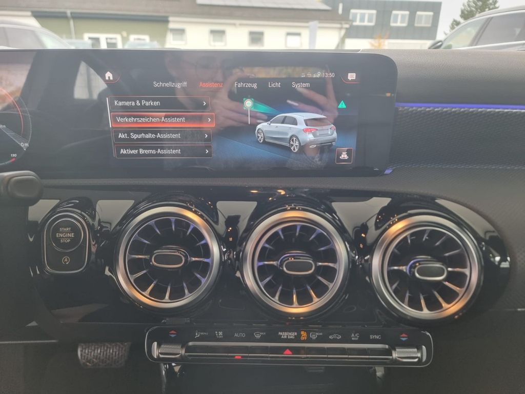 Mercedes-Benz A 220 2021