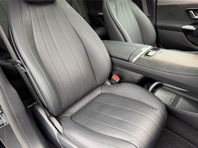 Mercedes-Benz EQE 2024