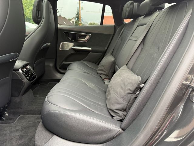 Mercedes-Benz EQE 2024