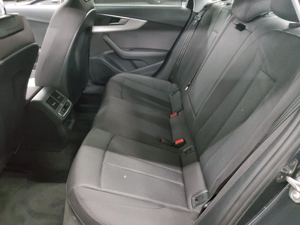 Audi A4 2020