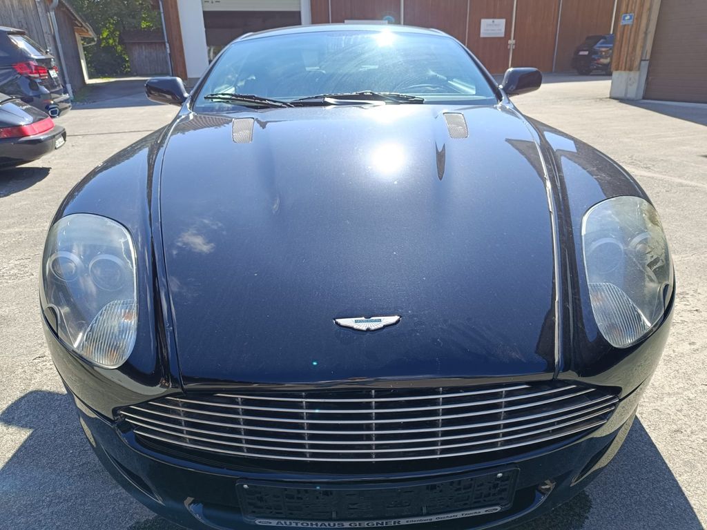Aston Martin DB9 2008