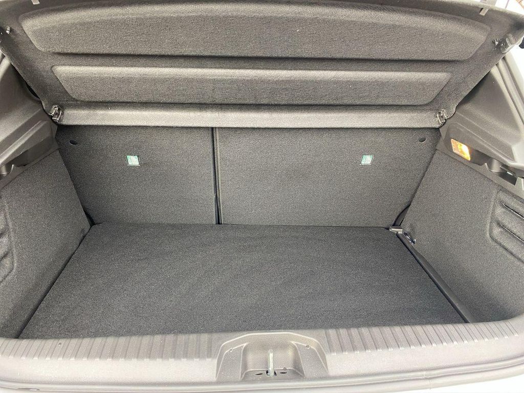 Mitsubishi Colt 2025