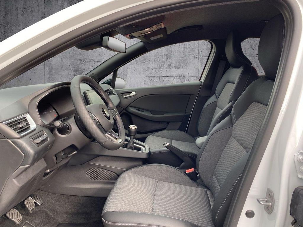 Mitsubishi Colt 2025