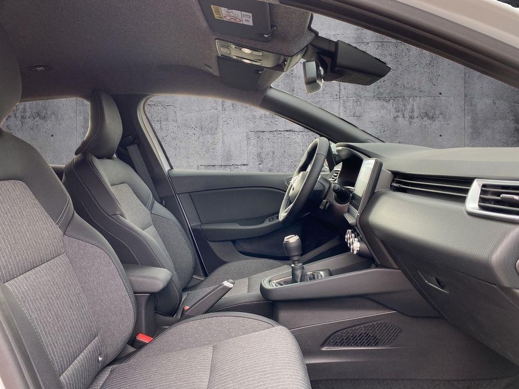 Mitsubishi Colt 2025