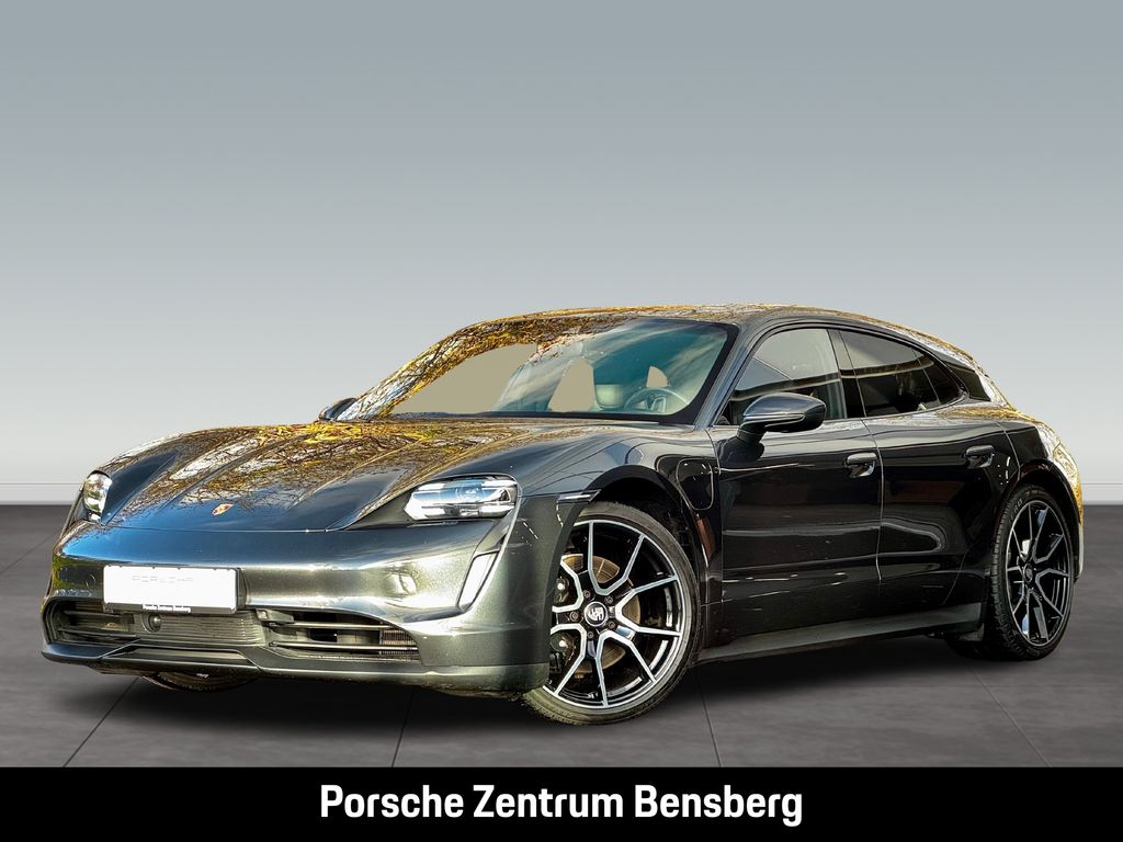 Porsche Taycan 2022
