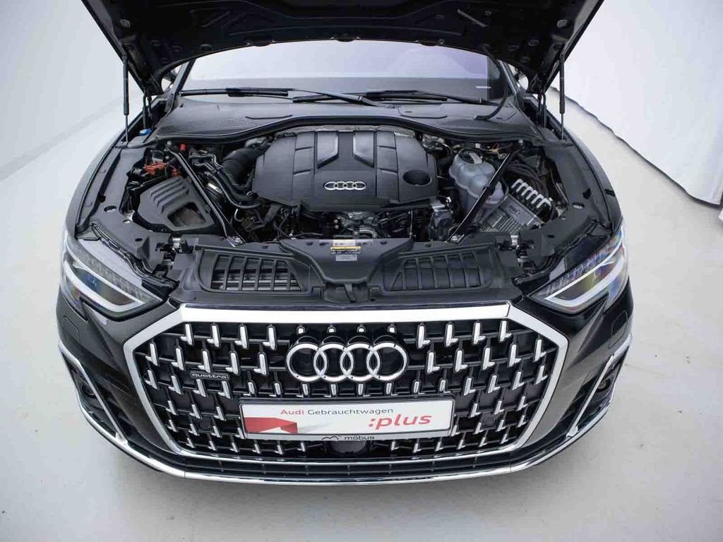 Audi A8 2022