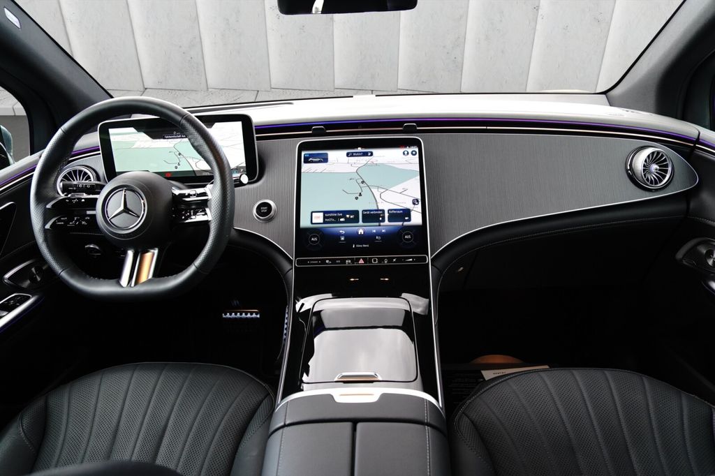 Mercedes-Benz EQE SUV 2024