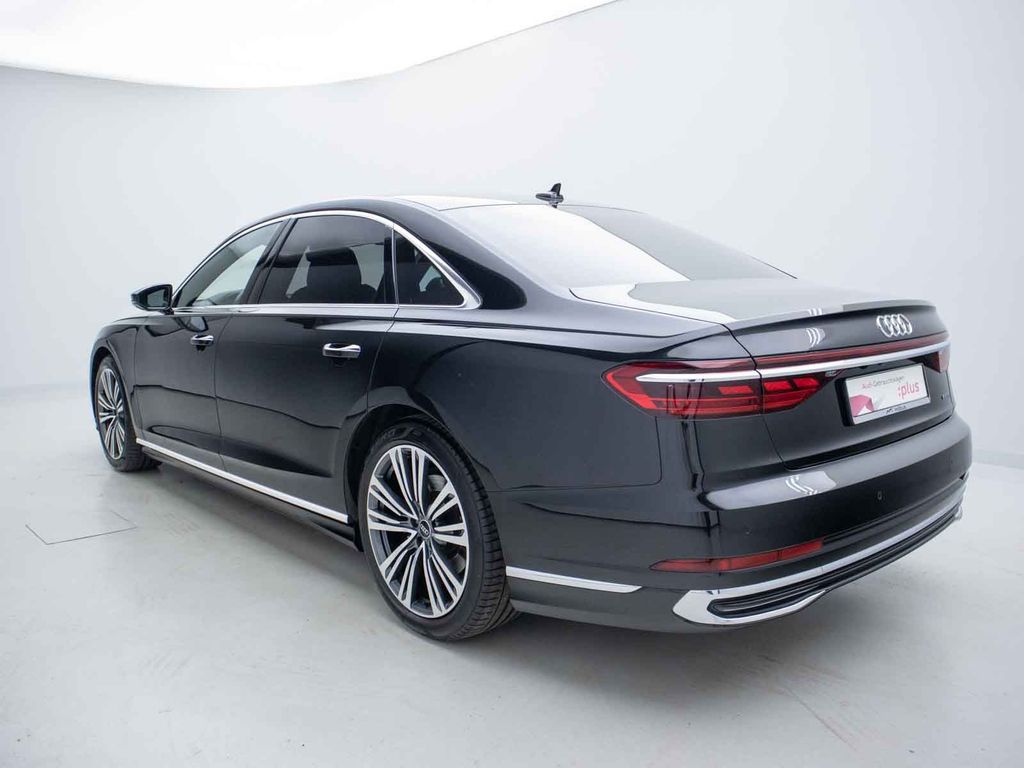 Audi A8 2022