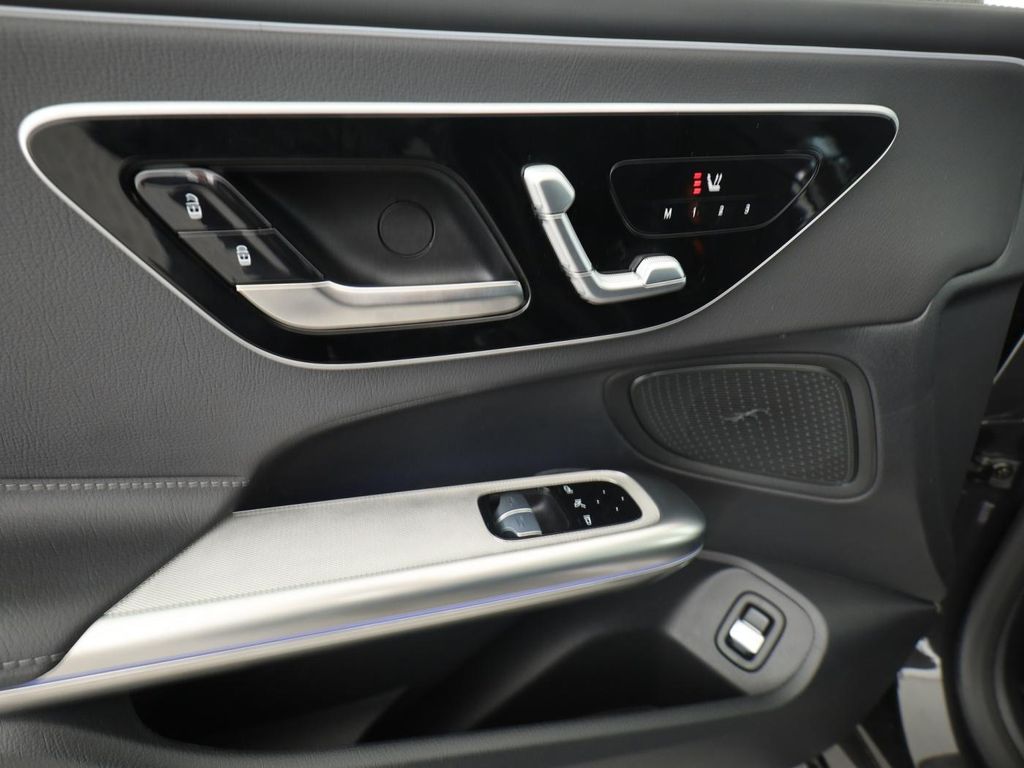 Mercedes-Benz CLE 200 2024