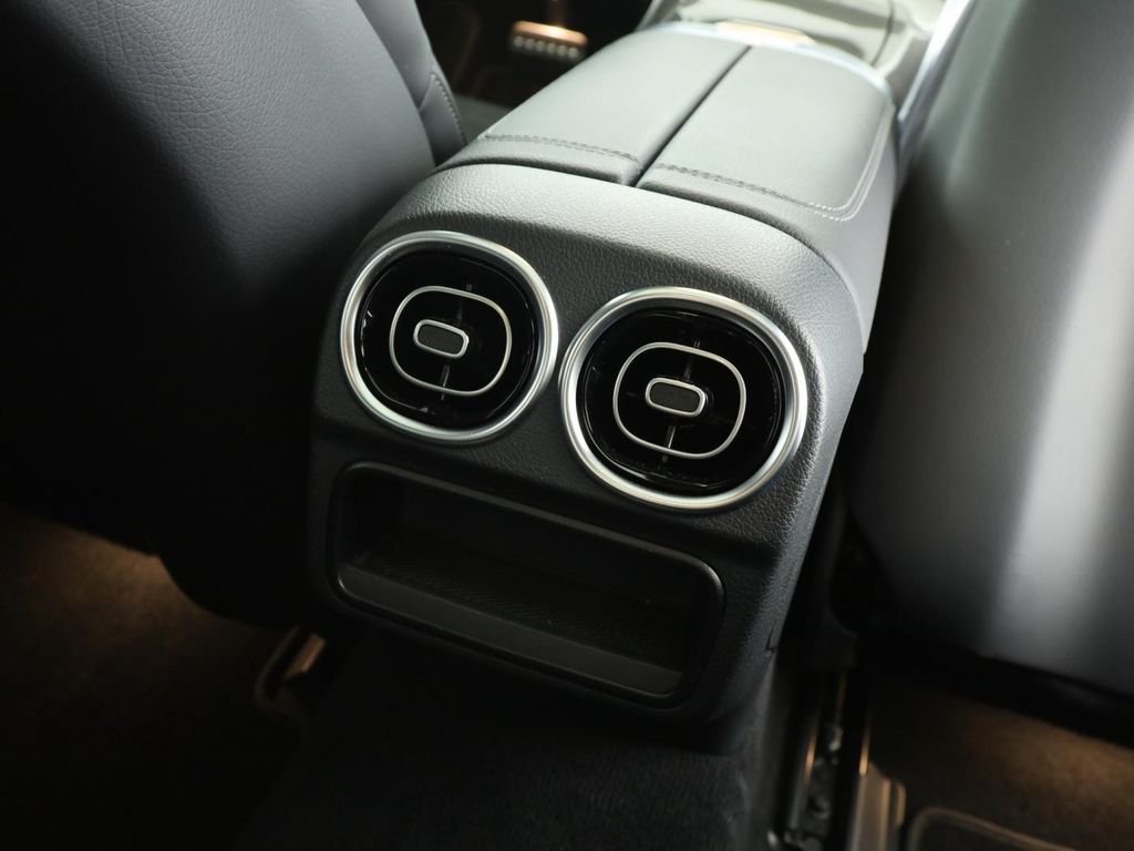 Mercedes-Benz CLE 200 2024