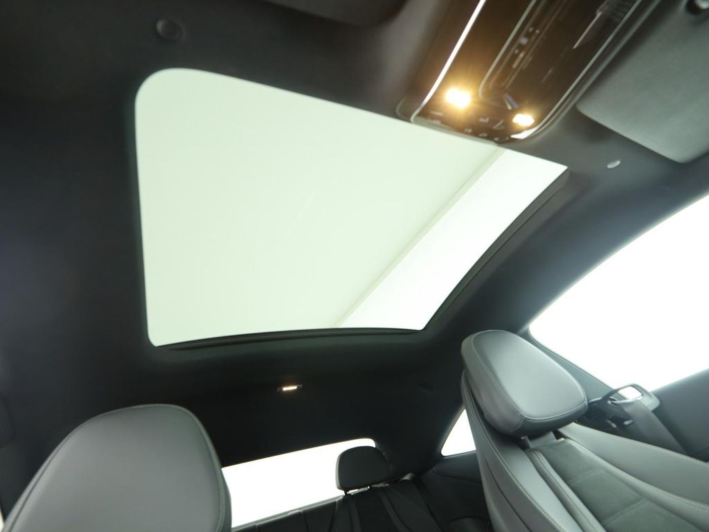 Mercedes-Benz CLE 200 2024