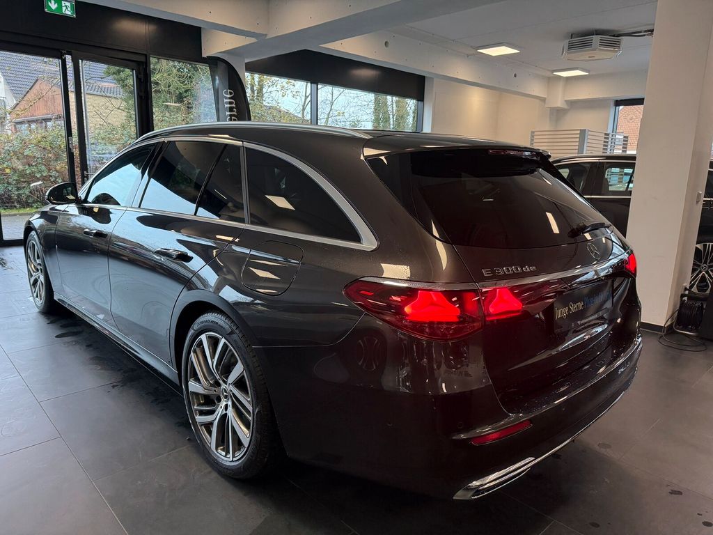 Mercedes-Benz E 300 2024