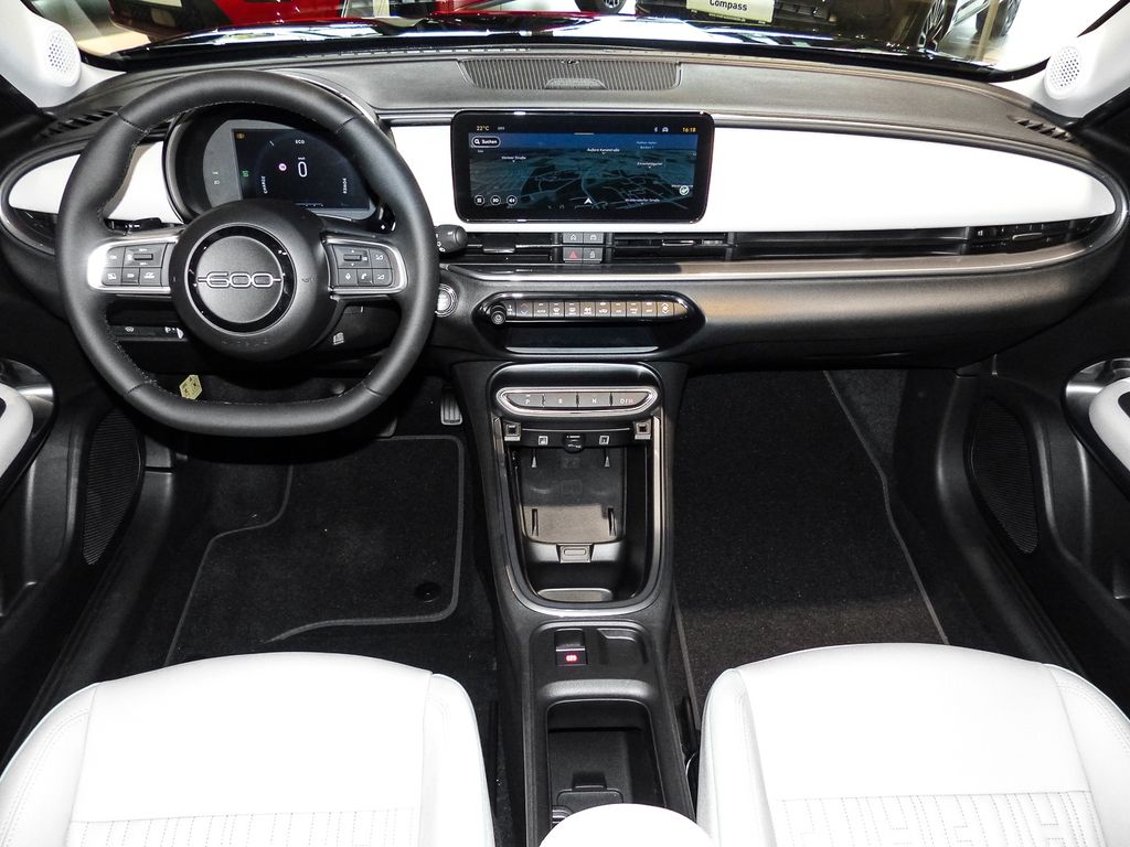 Fiat 600 2025