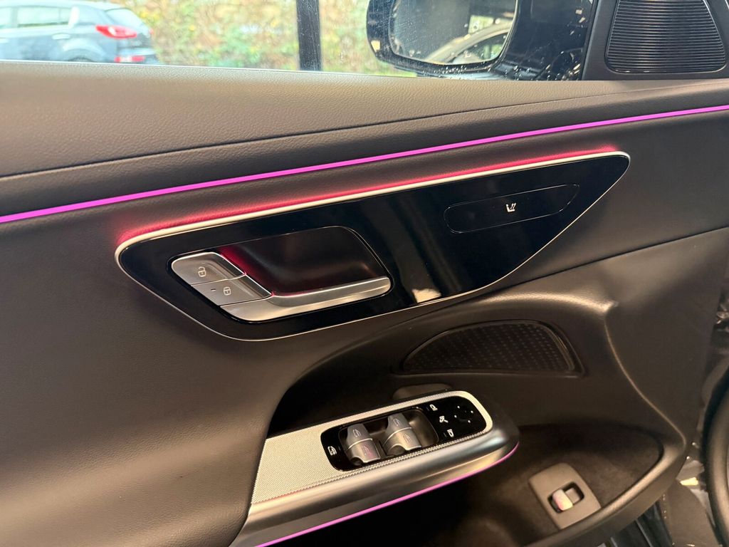 Mercedes-Benz E 300 2024