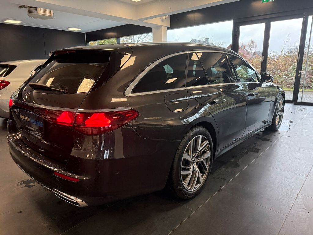 Mercedes-Benz E 300 2024