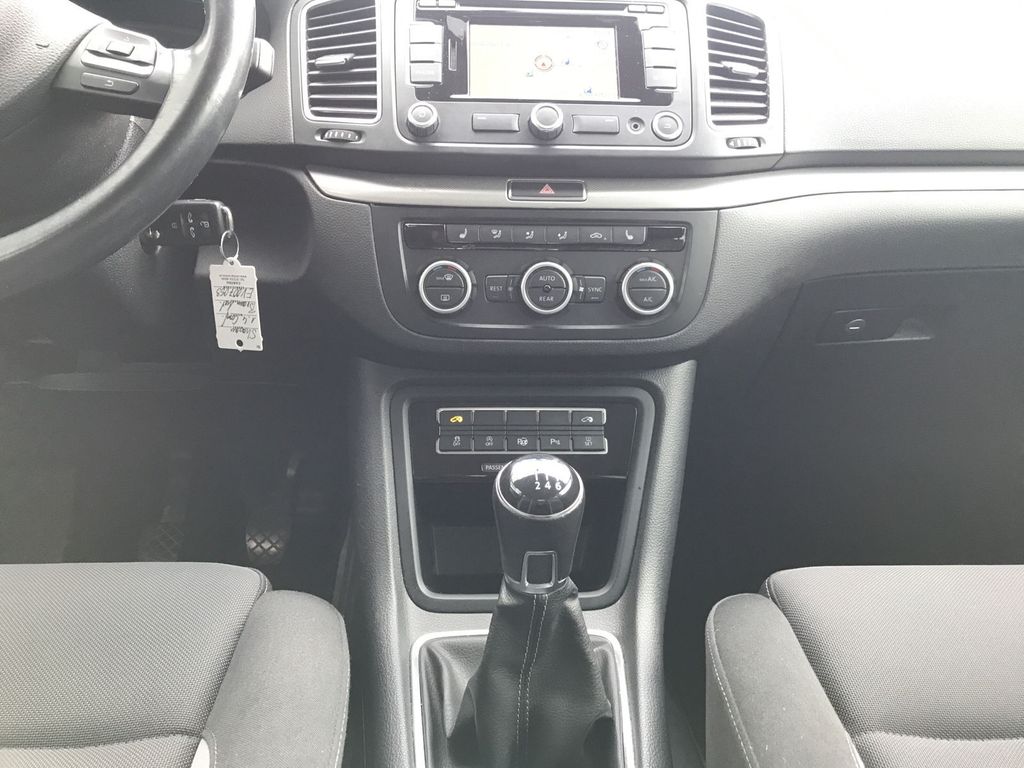 Volkswagen Sharan 2013