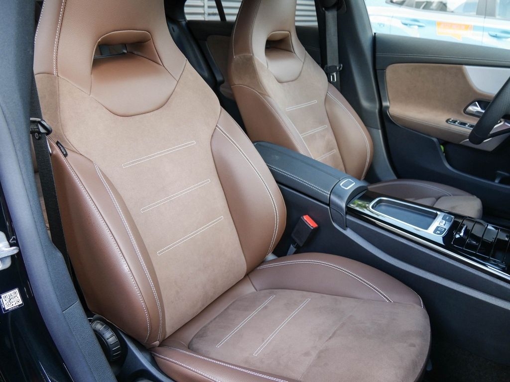 Mercedes-Benz CLA 250 2025