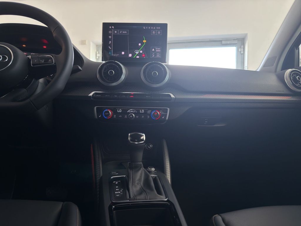 Audi Q2 2025