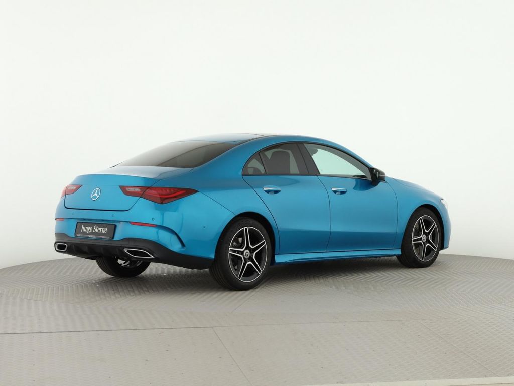 Mercedes-Benz CLA 200 2024