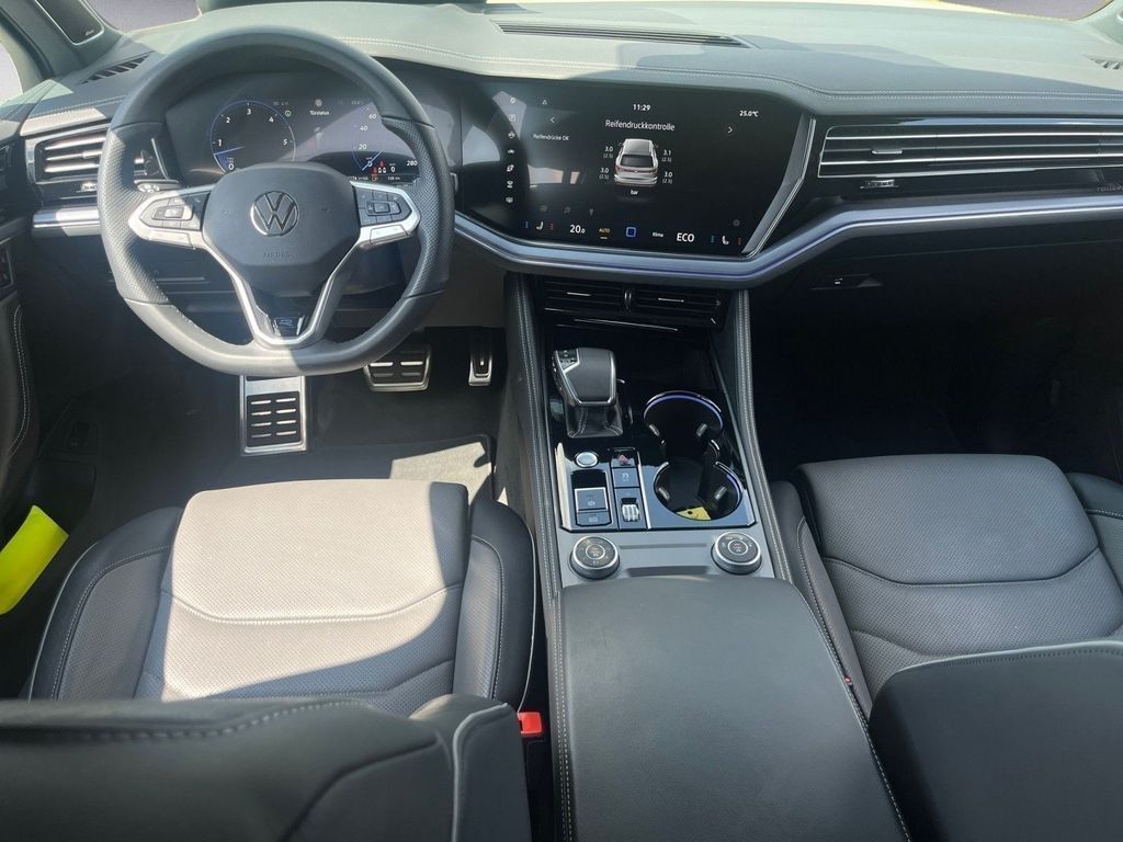 Volkswagen Touareg 2024