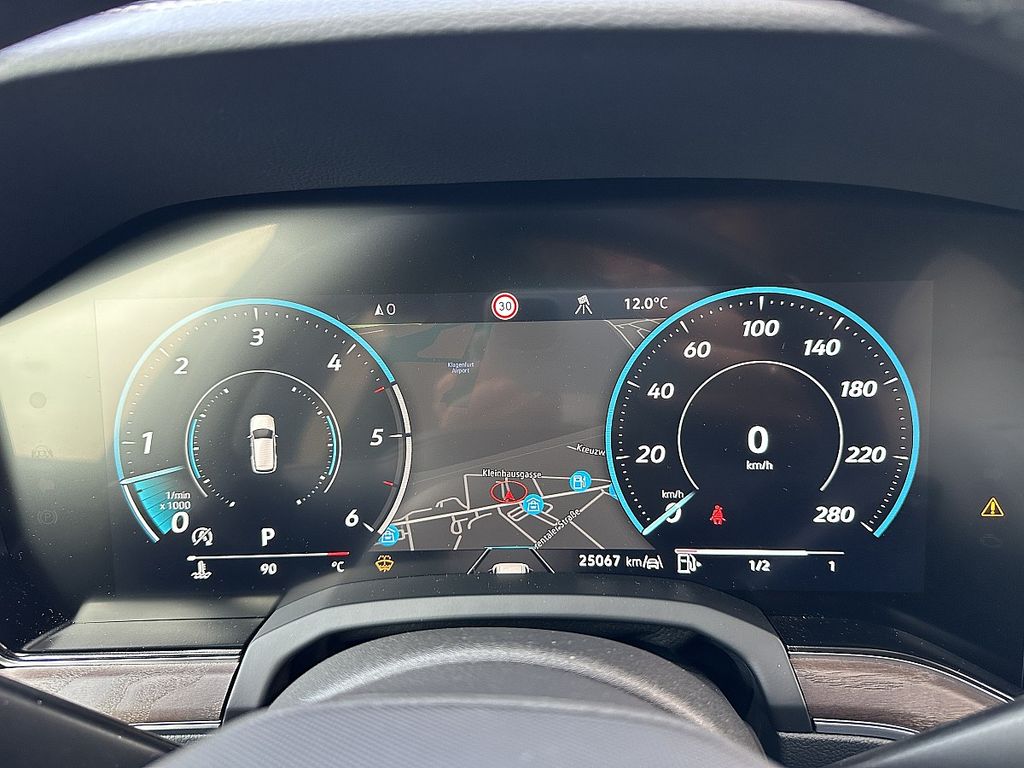 Volkswagen Touareg 2025