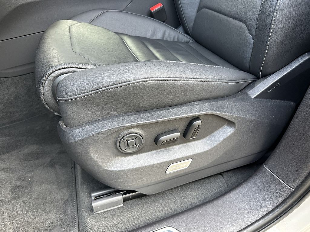 Volkswagen Touareg 2025