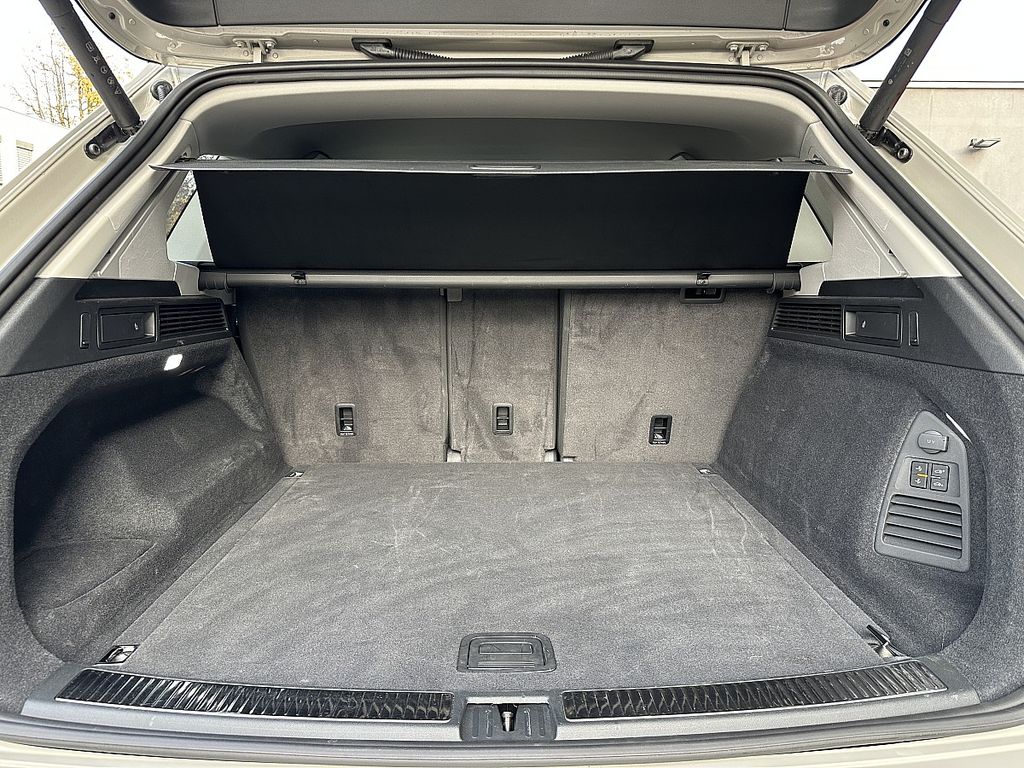 Volkswagen Touareg 2025